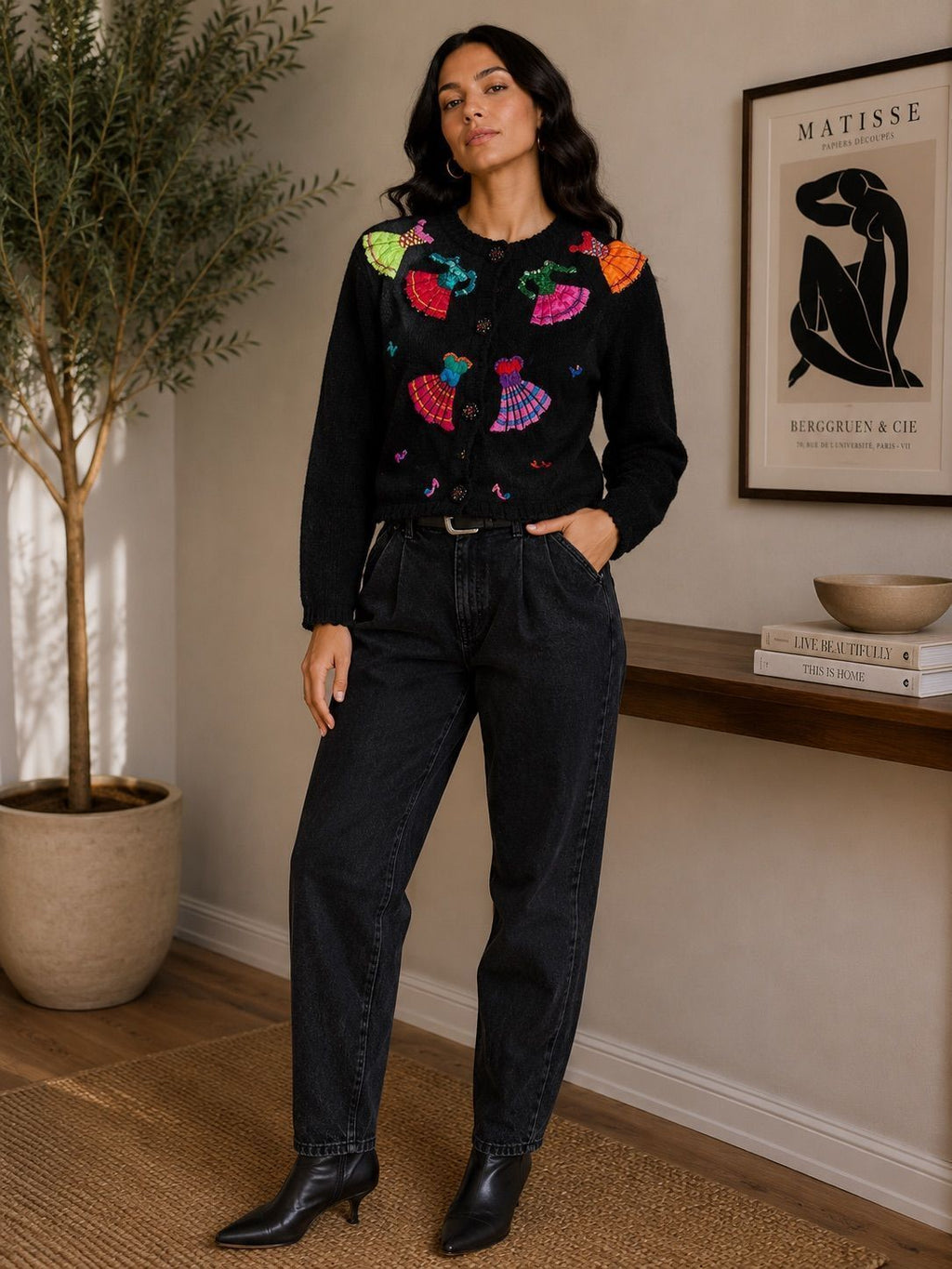 Micheal Simon Simon Sez Vintage Black Novelty Embroidered Cardigan
