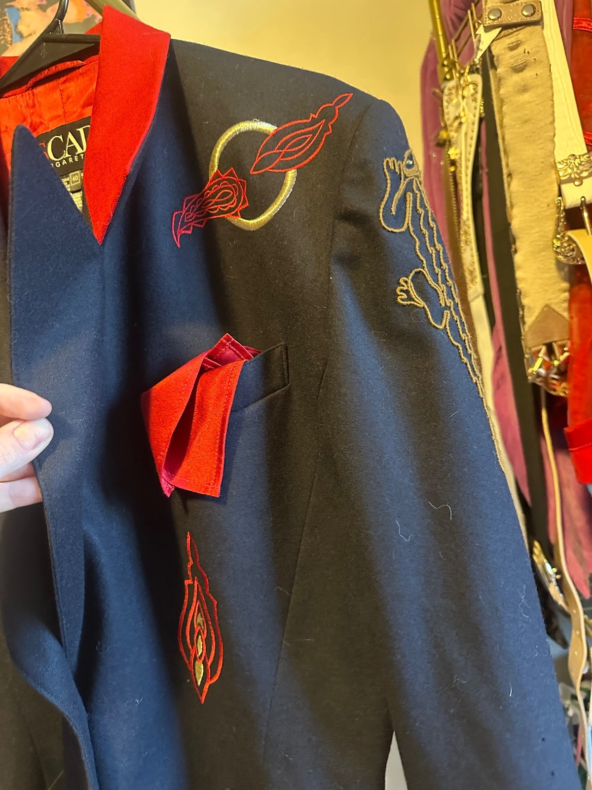 Vintage Escada Embroidered Navy & Red Blazer 40