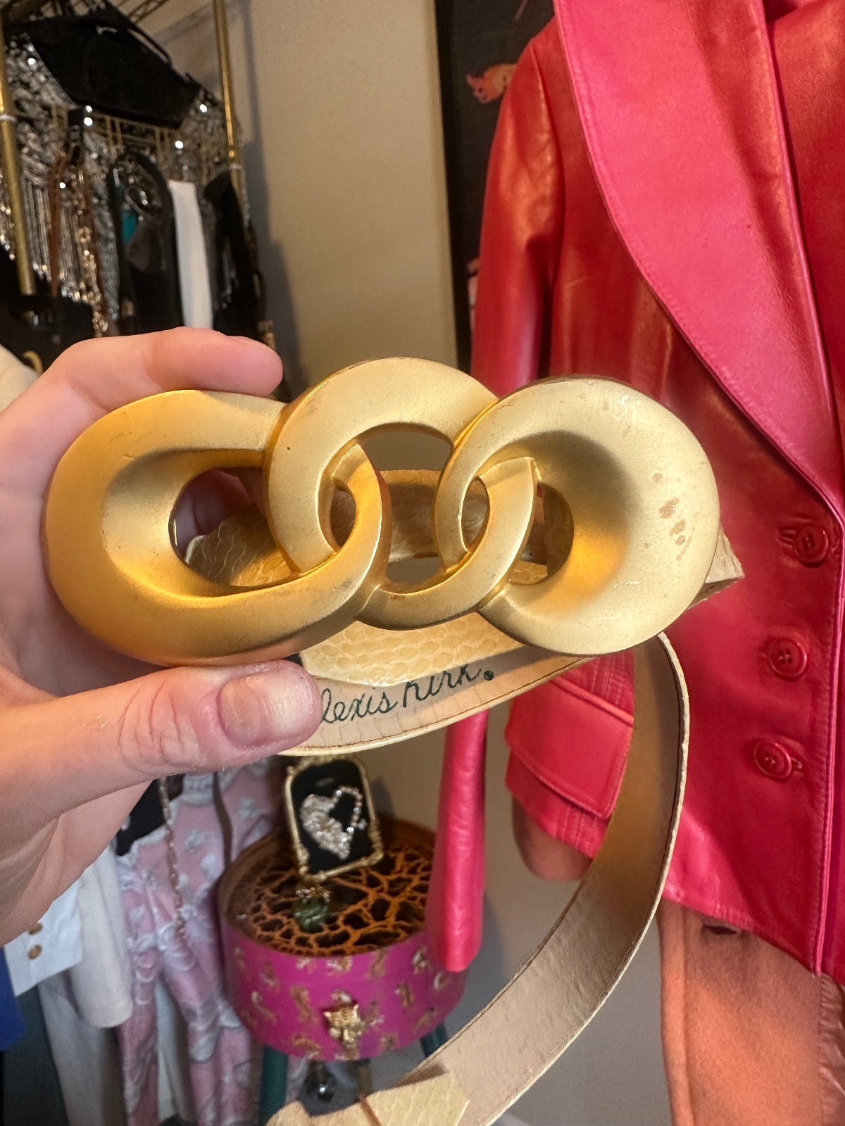 Alexis Kirk belt