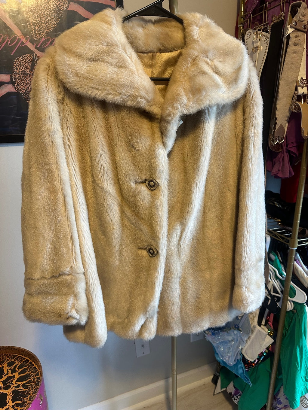 Vintage 1970s Mincara by Russel Taylor Luxury Faux Mink Coat – Cream Beige