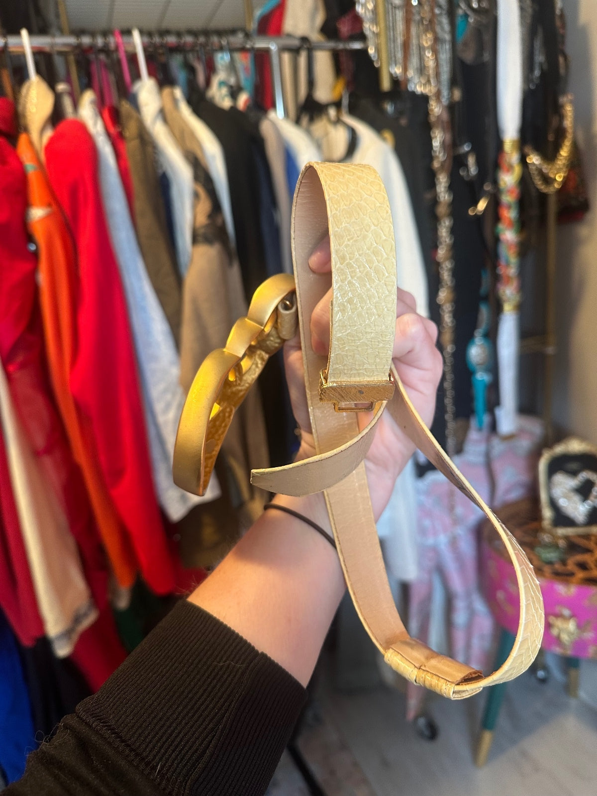 Alexis Kirk belt