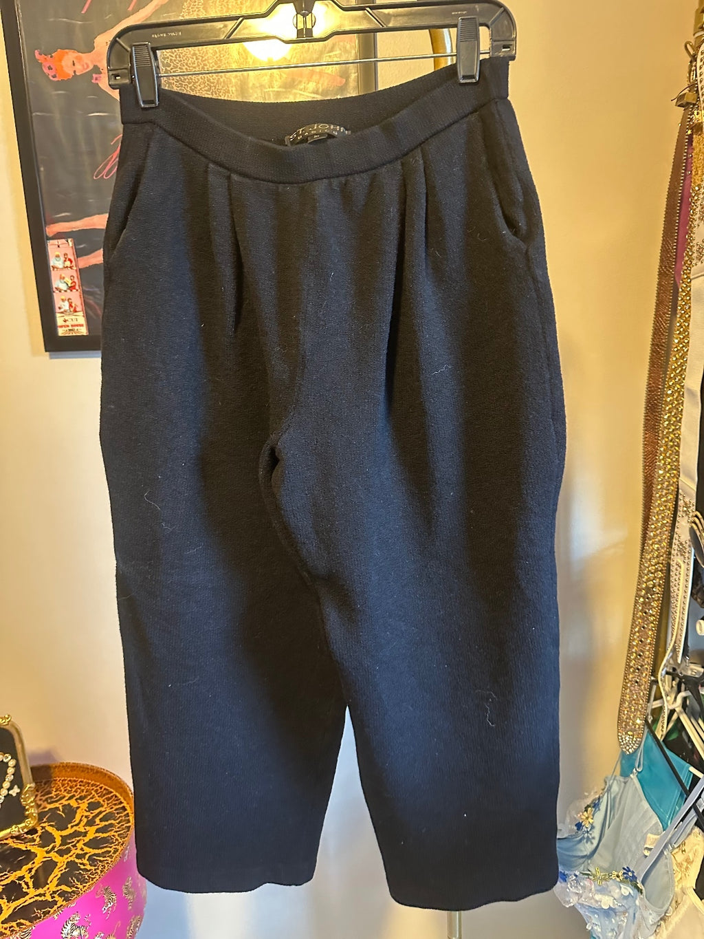 St. John Black Wool Wide-Leg Cropped Trousers