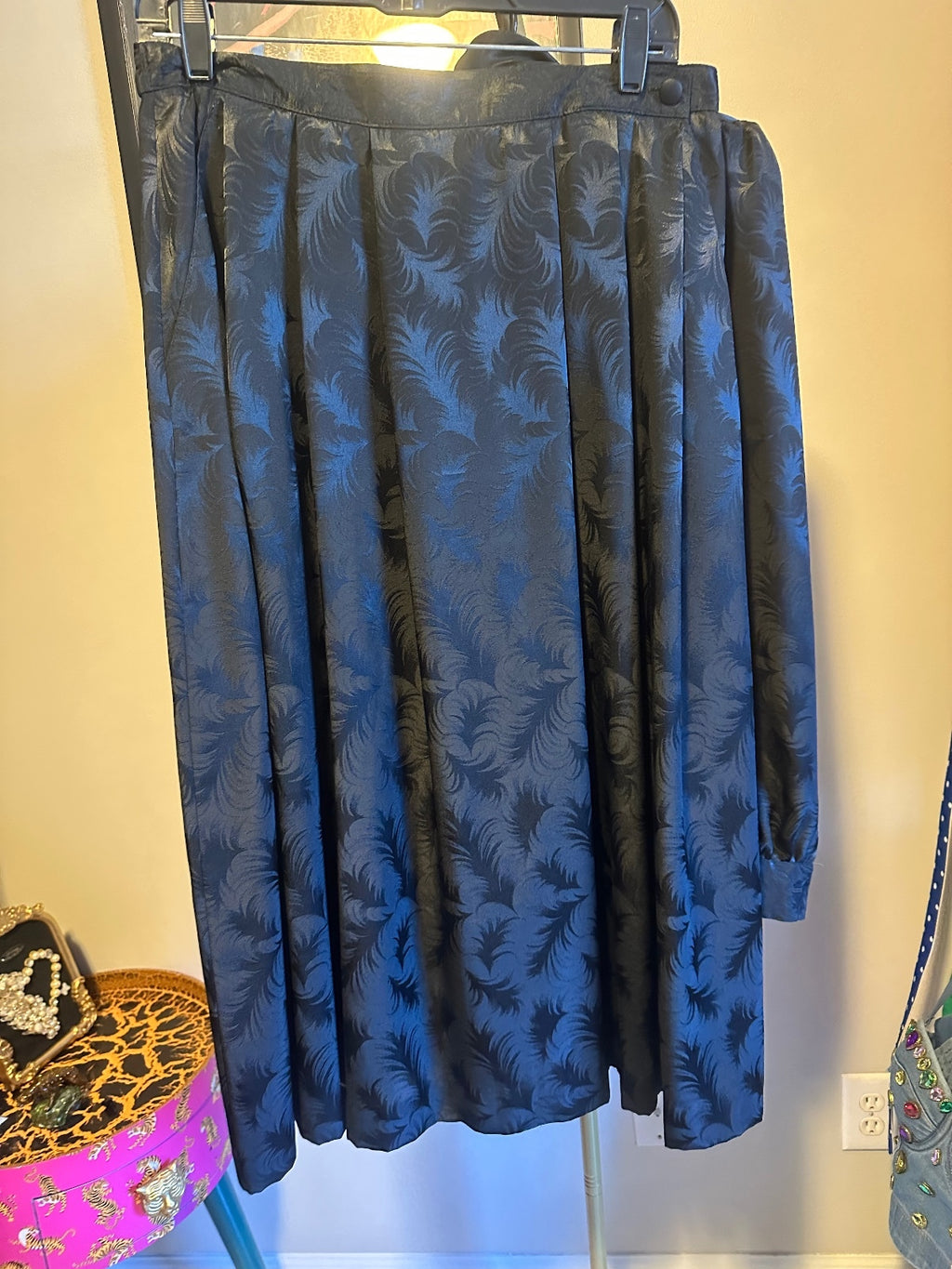 Tonal Floral Two-Piece Skirt Set